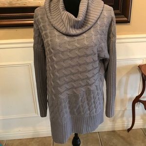 Women’s Gray Cowl Neck Sweater Size Large